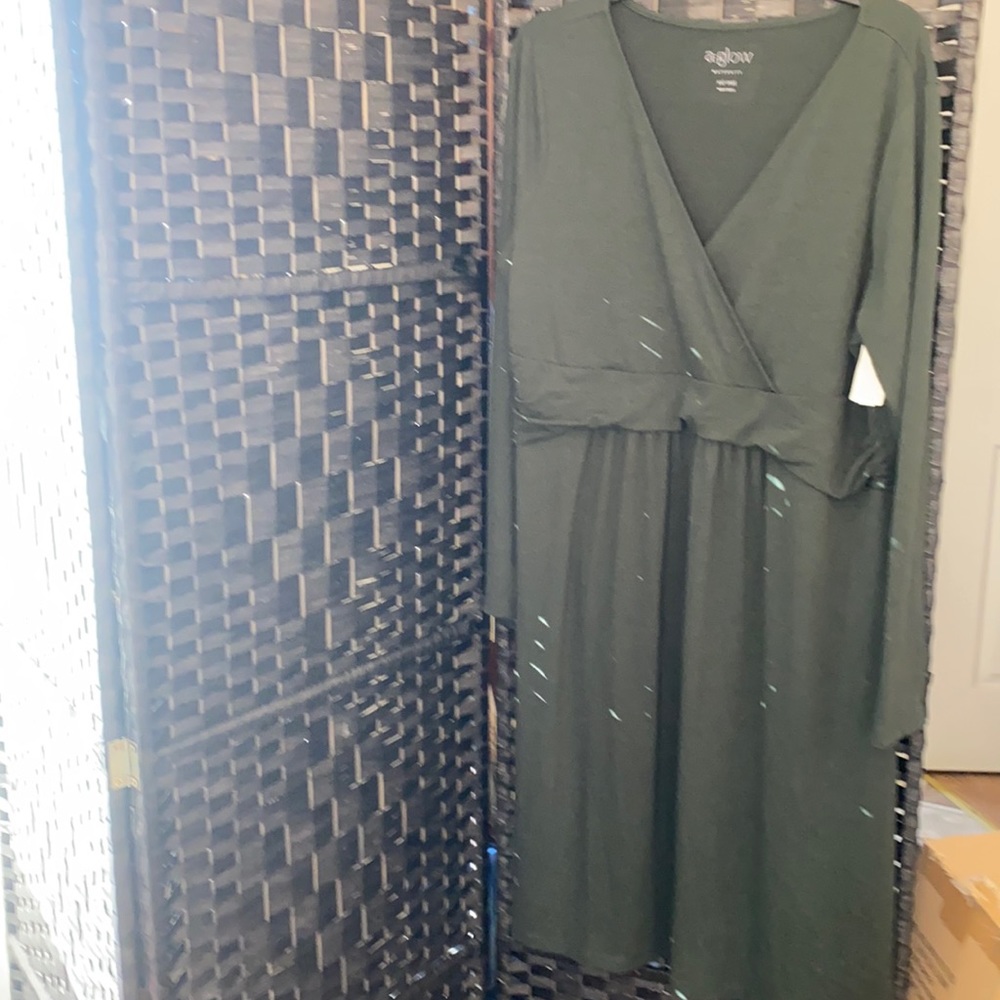 NWT a:glow green maternity dress size XXL